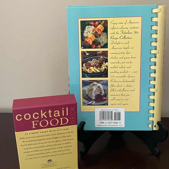 Hostess set; cutting board with recipient book & cards - Picture 3 of 8